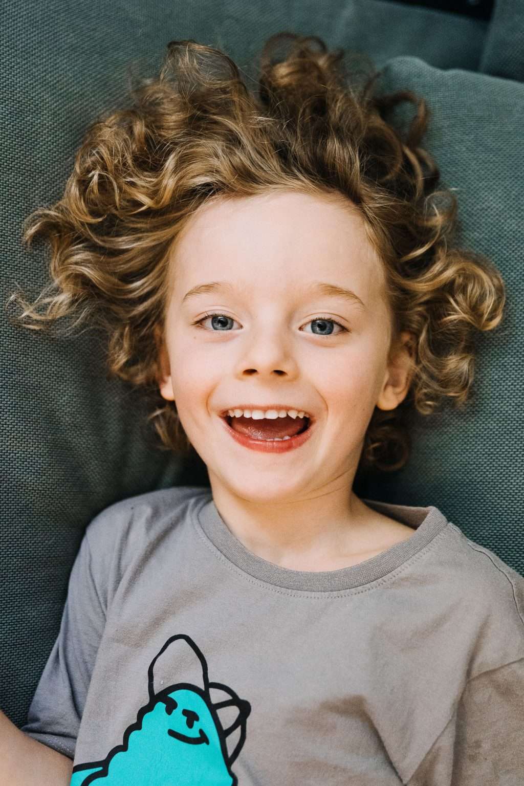 fkf_franziska_kestel_fotografie_familienfotografie_familienreportage_stillen-6